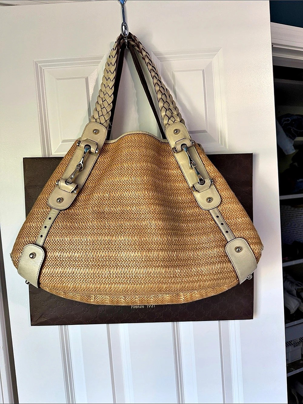 Authentic Gucci Pelham Horsebit Straw & Leather Medium Tote Bag